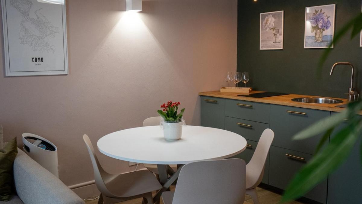 Del 1400 Nel Cuore Del Centro Storico A 2 Min Dal Porto E Con 2 Bici Gratuite Apartamento Como